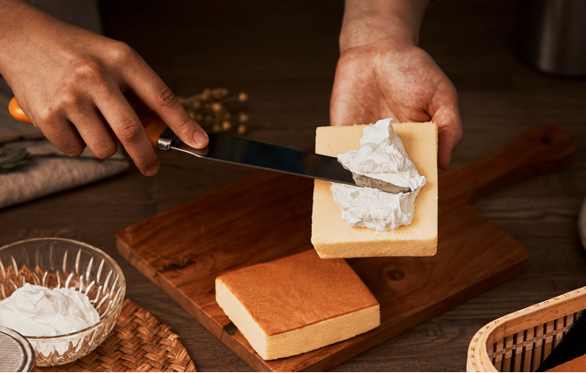 甜カステラ ホイップクリーム